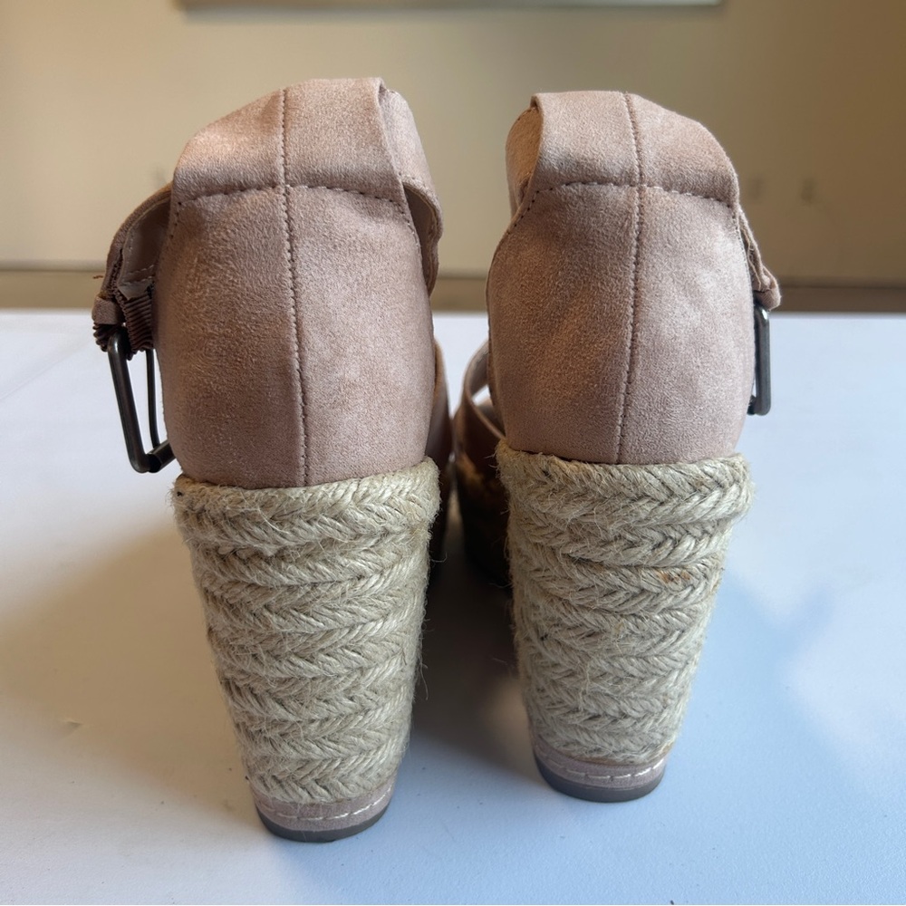 Universal Thread Wedge - Picture 12 of 12